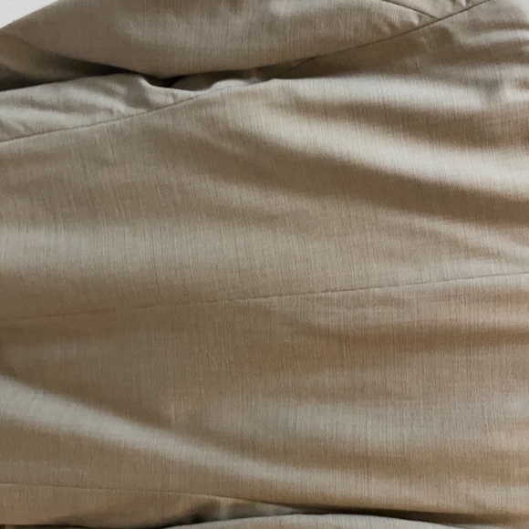 Suit - Picture 5 of 5